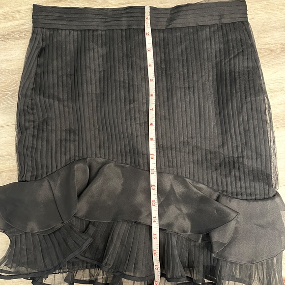 Isabel Marant Silk Blend Ruffle Mini Skirt, Size 38 - Picture 7 of 7